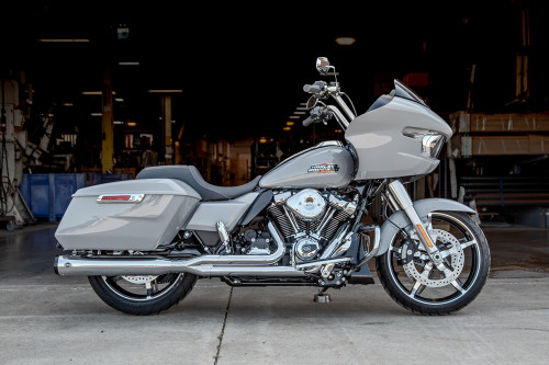 GNX 2-1 Exhaust System in Chrome for 2017-'25 M8 Touring - 49 State